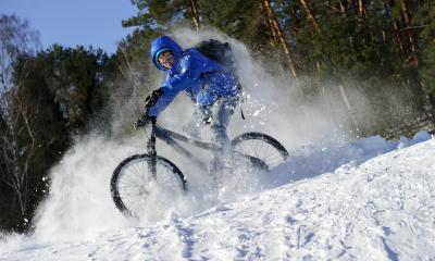 Teambuilding Snow Biking